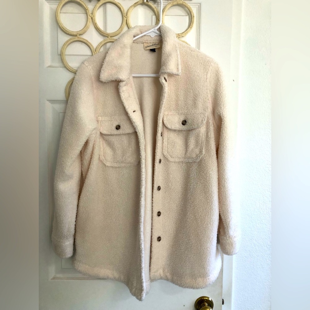 Universal Thread shacket